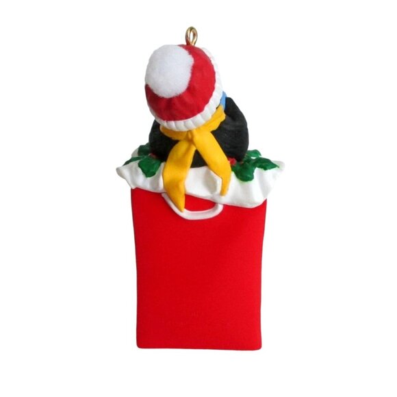 Vintage Hallmark Penguin Christmas Ornament 1996 A Mom is a Special Gift - Picture 4 of 6